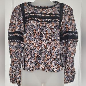 🆕️ NWT AE boho floral lace detail long sleeve top, sz M